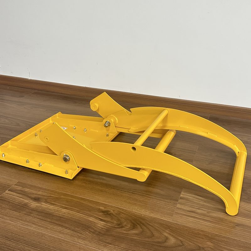 Áreas em que os veículos circulam a baixas velocidades Parte de barreira de tráfego Projeto substituível que assegure a segurança do tráfego com uma fácil manutenção