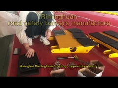 O veículo portátil barrica o processo produtivo